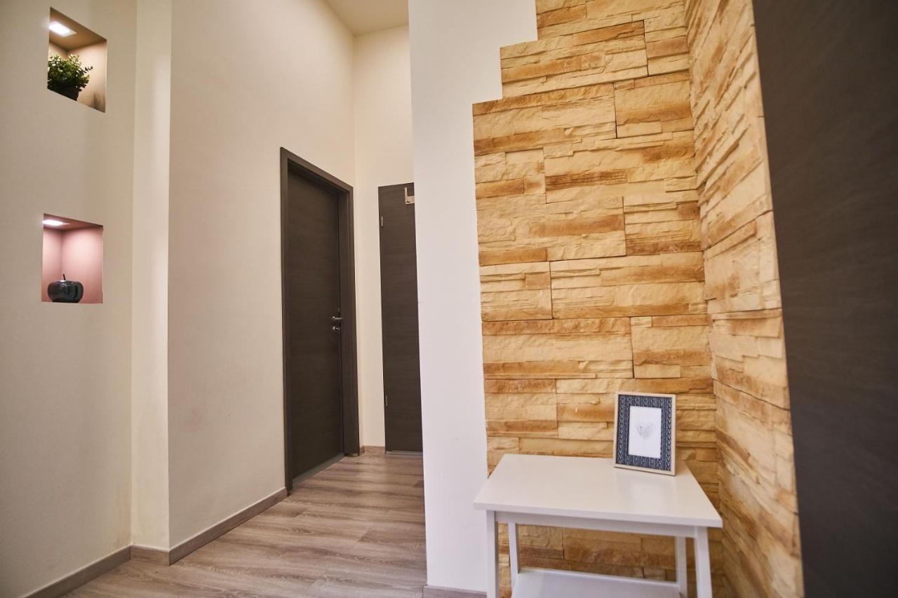 F4 Design Apartment- Budapest Extérieur photo